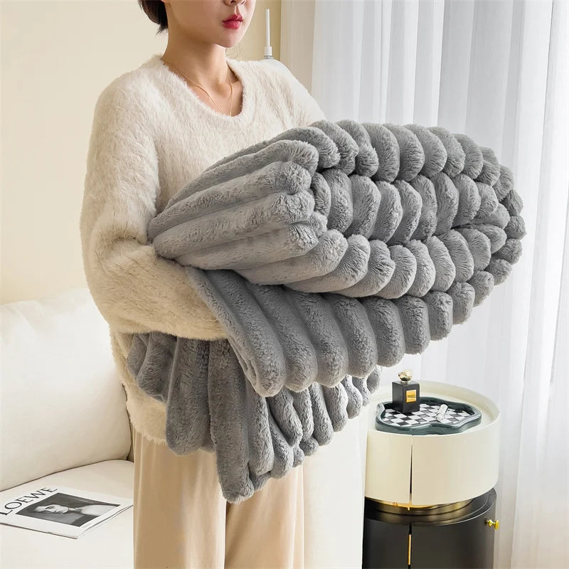 Soft Plush Warm Winter Blanket Carving Thick Cozy Bedspreads and Coverlets for Bed Sofa Throw Blanket Single Couple Size