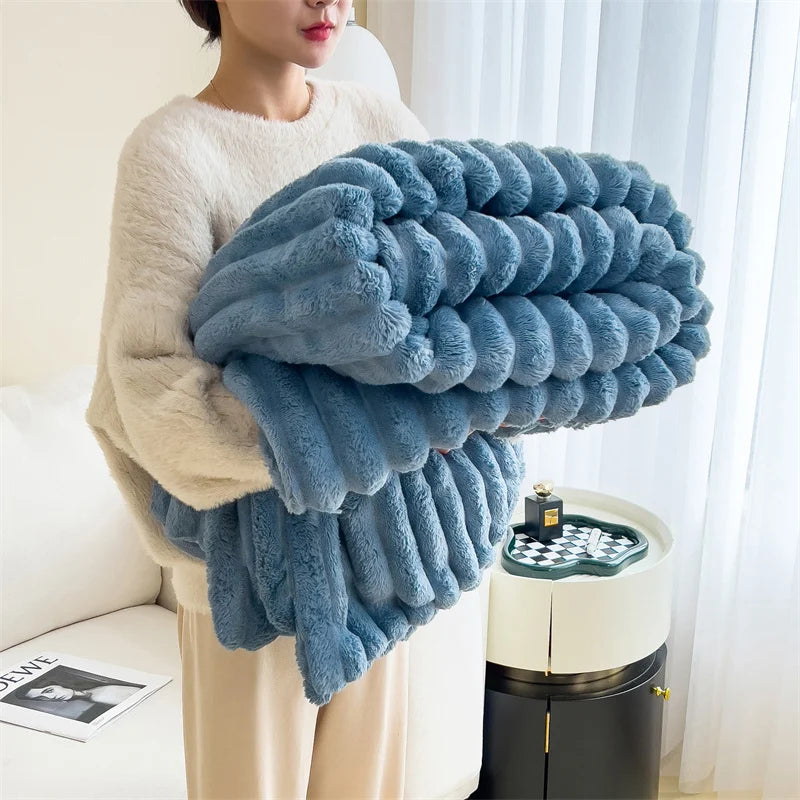 Soft Plush Warm Winter Blanket Carving Thick Cozy Bedspreads and Coverlets for Bed Sofa Throw Blanket Single Couple Size
