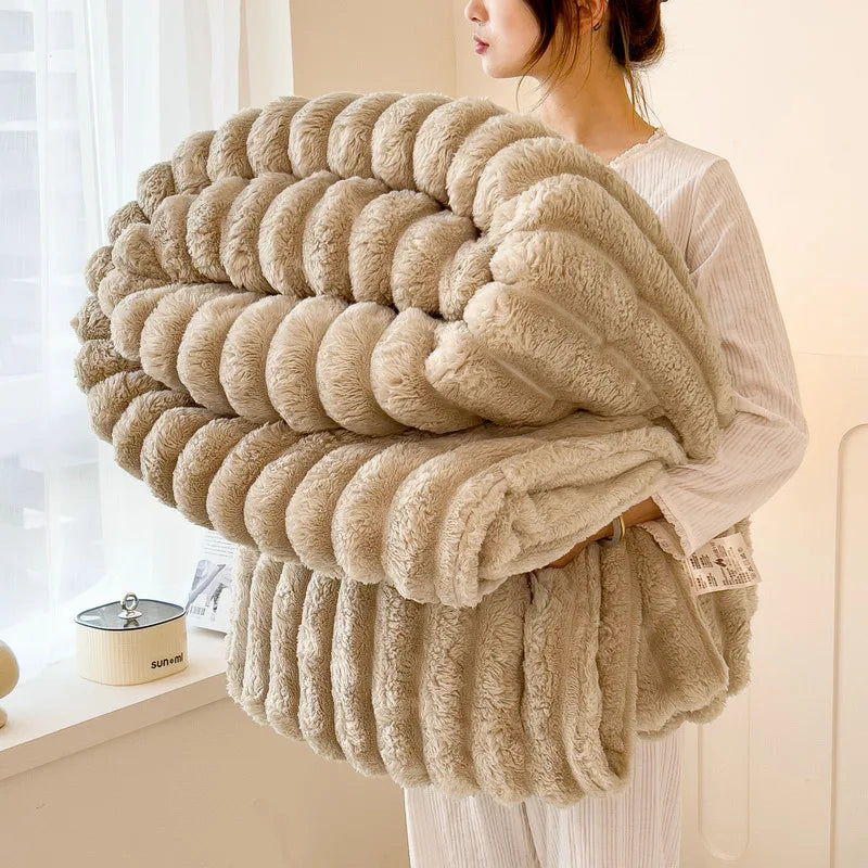 New Artificial Rabbit Plush Spring Blanket Warmth Comfortable Sofa Blankets Thickened Warm Multi-functional Throw Blanket Autumn