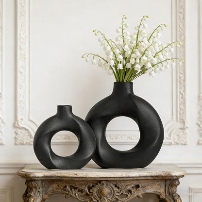 2pcs/set New Geometric Ceramic Vases Sweet Circle Vases Desktop Vases Decorative Items Handicrafts Living Room White Pottery