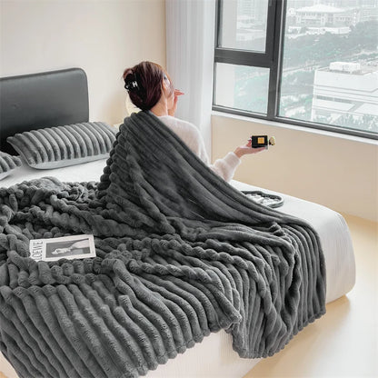 Soft Plush Warm Winter Blanket Carving Thick Cozy Bedspreads and Coverlets for Bed Sofa Throw Blanket Single Couple Size