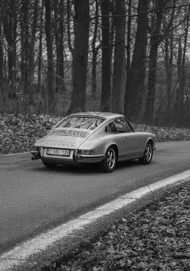 AZNM Vintage Porsche Classic Car Wall Art Print, Single Unframed Canvas Poster, Featuring Black and White Photography of Retro P