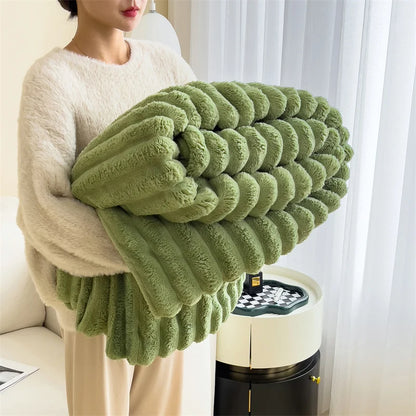 Soft Plush Warm Winter Blanket Carving Thick Cozy Bedspreads and Coverlets for Bed Sofa Throw Blanket Single Couple Size