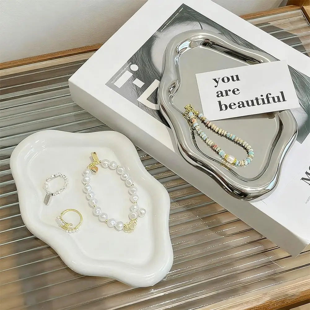 Simple Jewelry Storage Tray Creative White/silver Storage Tray Decorative Ornaments Electroplated Jewelry Tray
